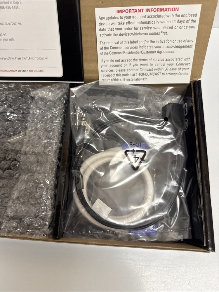 Comcast DCI105COM1 Digital Transport Adapter Self-Installation Kit Sealed Inside