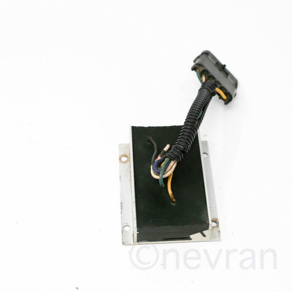 Road Runner S.S. 19323 Sound Off Flashback Solid State, Genuine