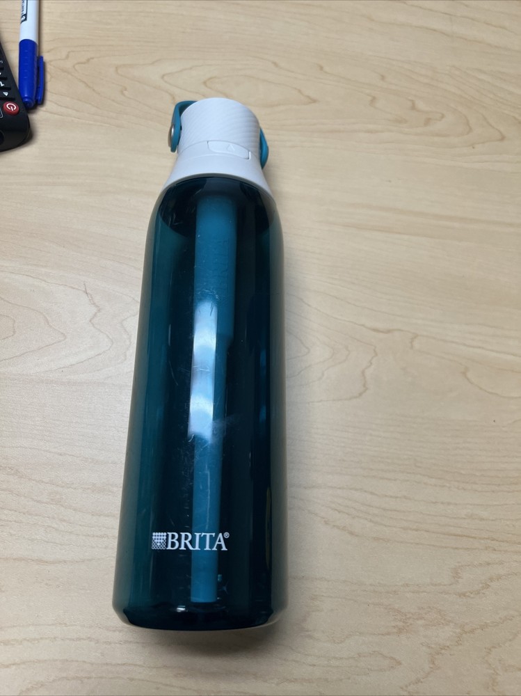 Brita Premium Filtering Water Bottle Teal, Plastic, 26oz