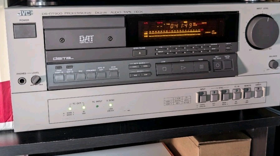(RARE) Jvc Ds-dt900 Professional Digital Audio Deck (DAT) (DATDECK) WORKS TESTED