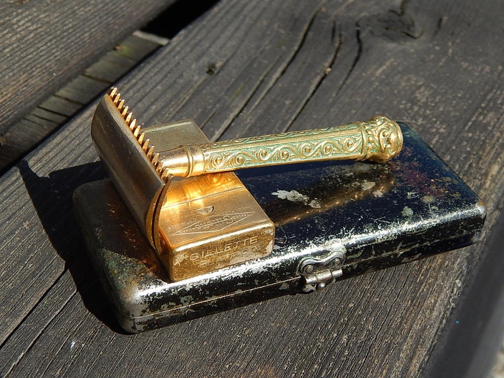 Vintage Gillette ABC pocket set