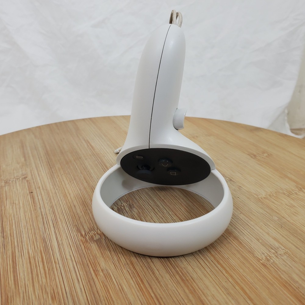 Meta Quest VR Replacemeny RIGHT Controller - JD96CX