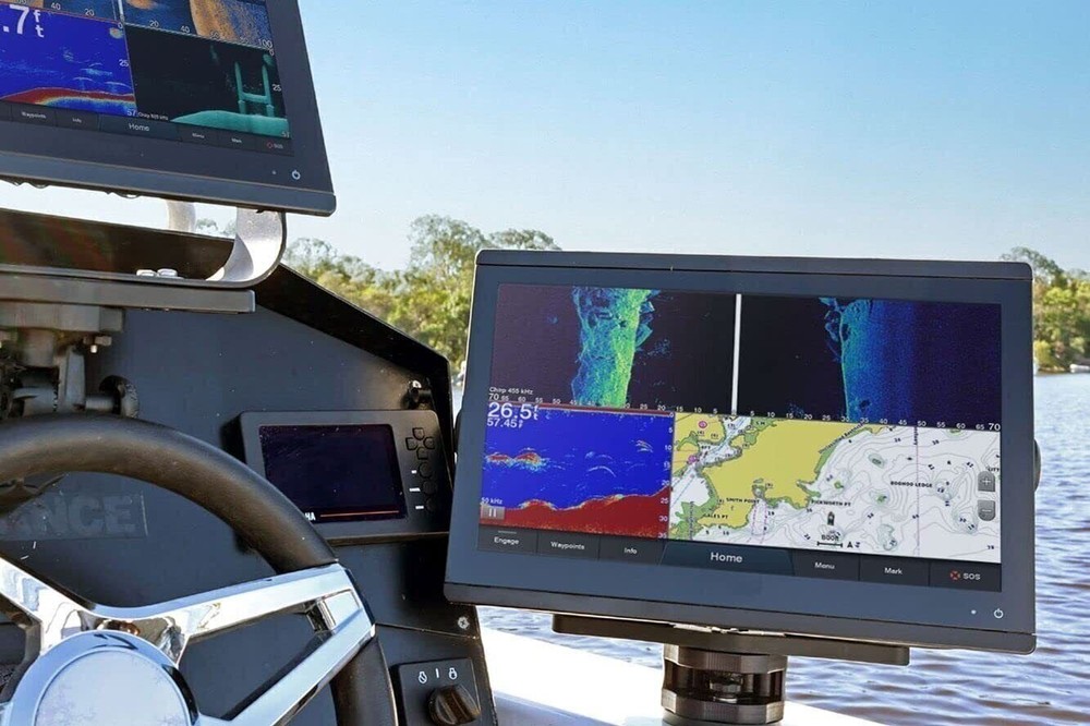 RAILBLAZA Rotating Platform Universal Fish Finder Mount