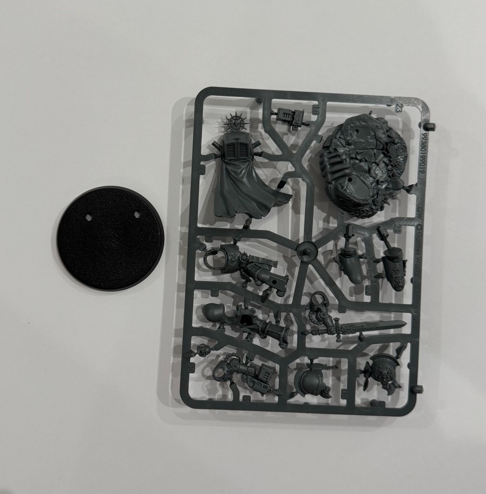 Games Workshop Warhammer 40K - Captain in Terminator Armor - No box - NOS