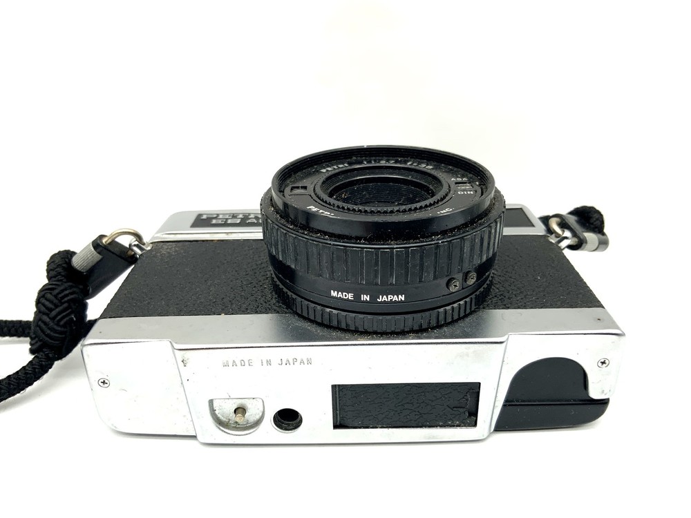 Petri ES Auto Finder Camera With 1:2.7 38Mm Compact Camera Analog Camera