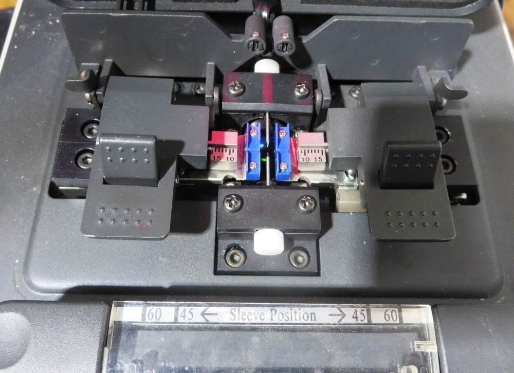 SUMITOMO ELECTRIC INDUSTRIES TYPE-36 Core Alignment Fusion Splicer