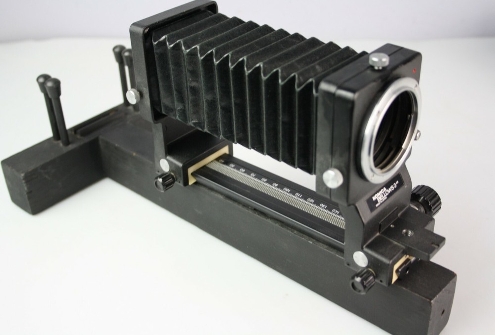 KONICA BELLOWS 3 AR