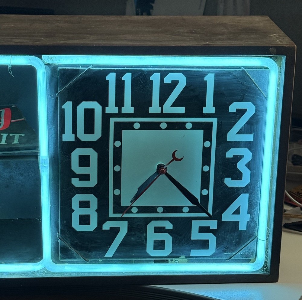 VINTAGE ACTION AD ADVERTISING NEON CLOCK WORKS