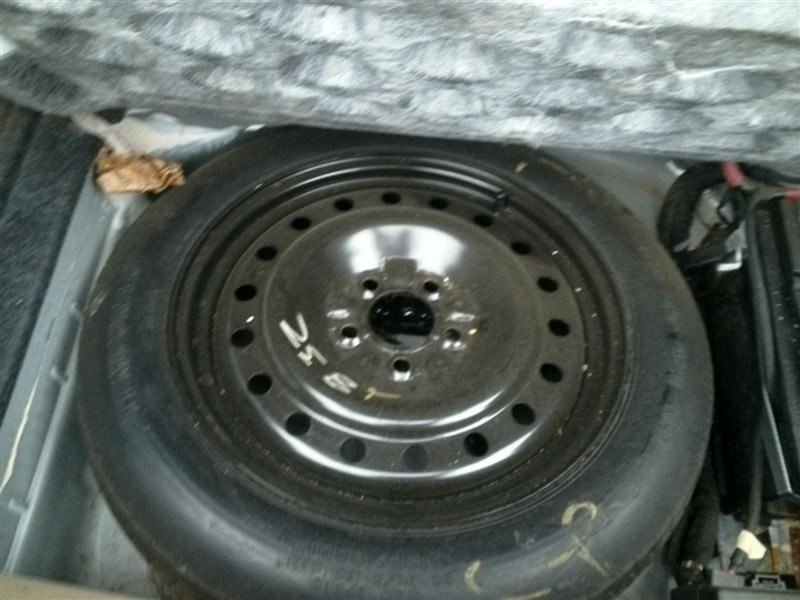 CHARGER 2013 High Mounted Stop Light 1042031641