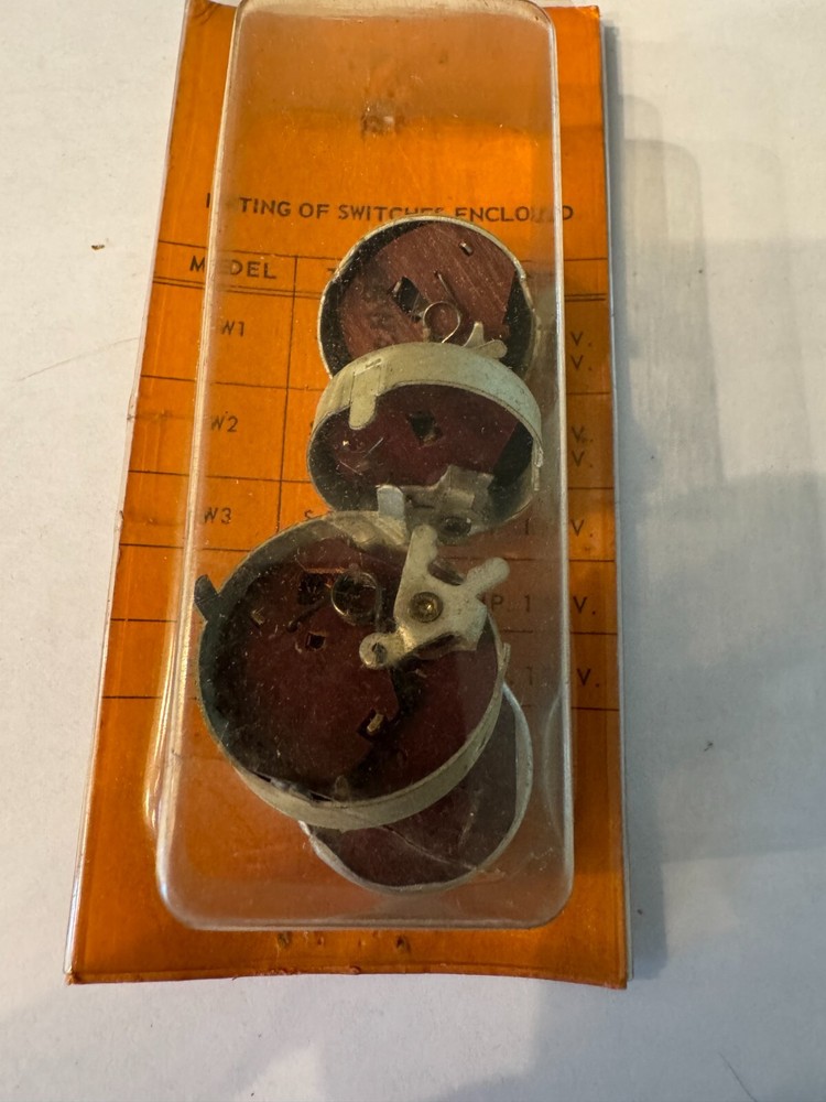 Dunwell Control Switches Model SW6 NEW