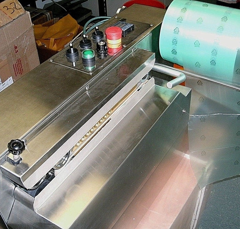 AIR BUBBLE BAG CUSHION PILLOW PACK MAKER MACHINE QD-300