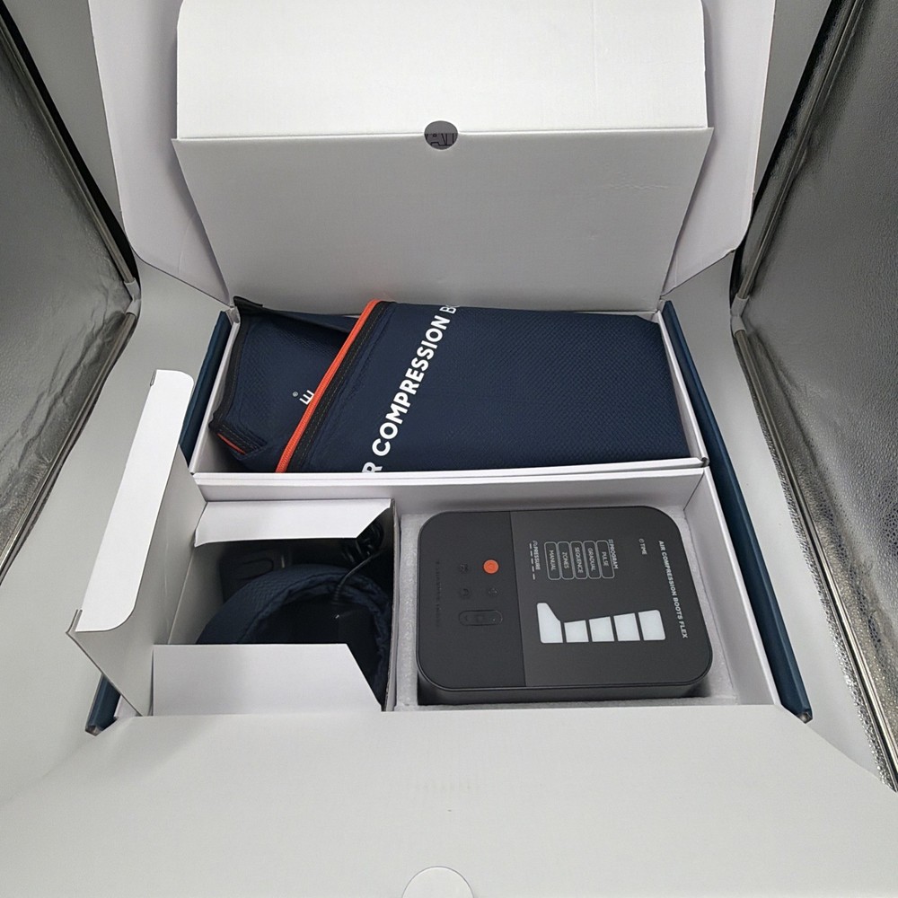 Sharper Image Air Compression Boots Flex Leg Recovery System Small/Medium (Blue)