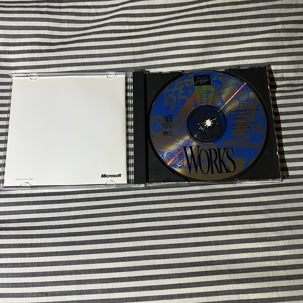 Microsoft Home Microsoft Works 1993 CD-ROM Excellent Condition Windows