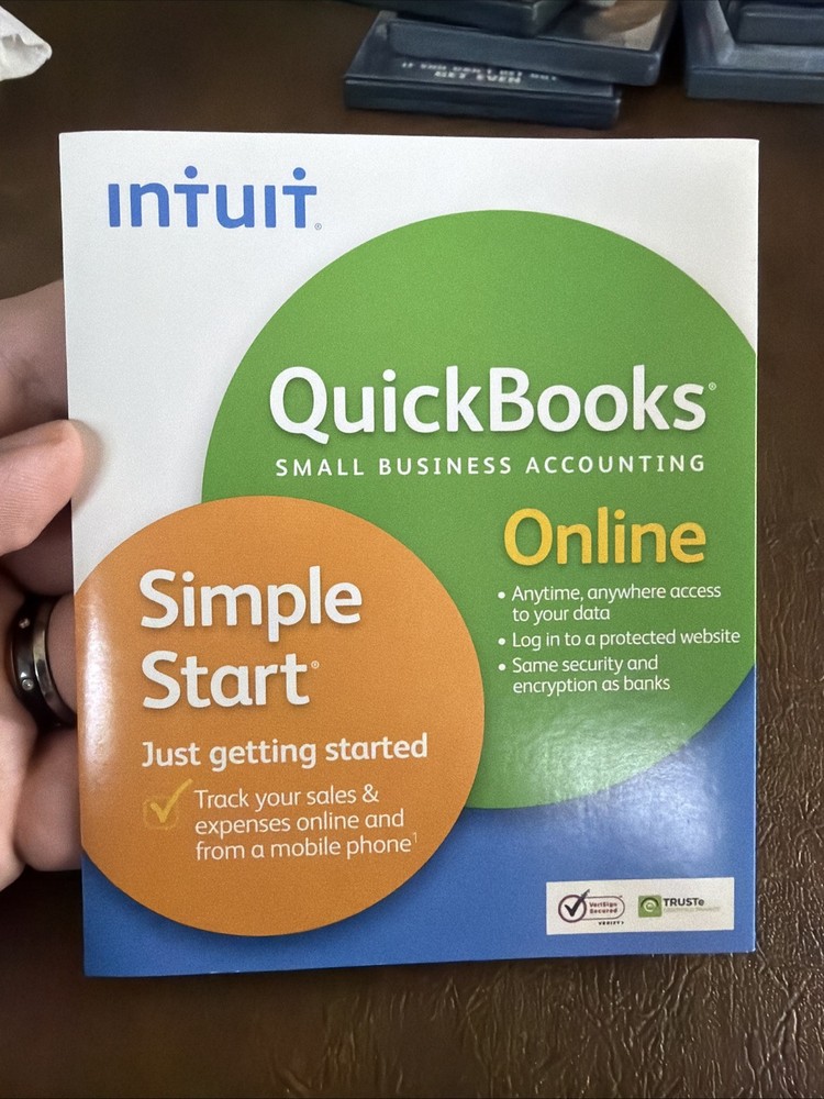 Intuit QuickBooks Online 2011 Small Business Accounting - Cd And Reg Code