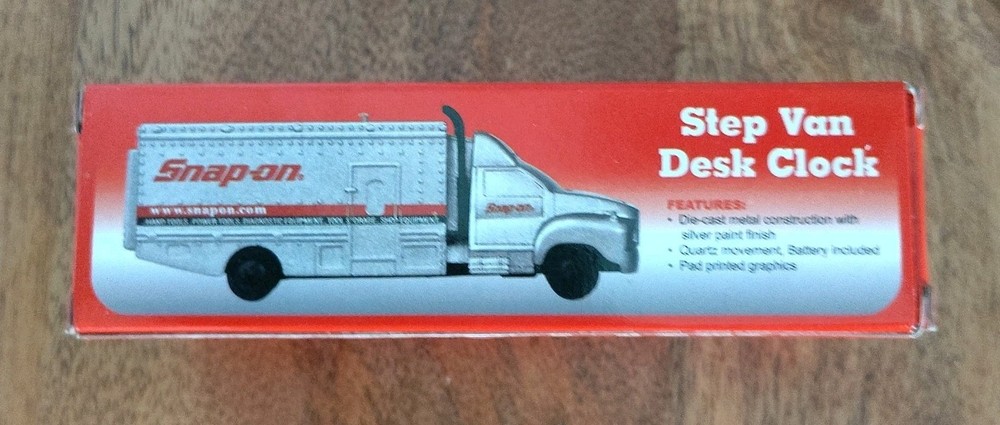 Snap - On Tools SSX13T100 Silver Die-Cast Desk Clock Step Van