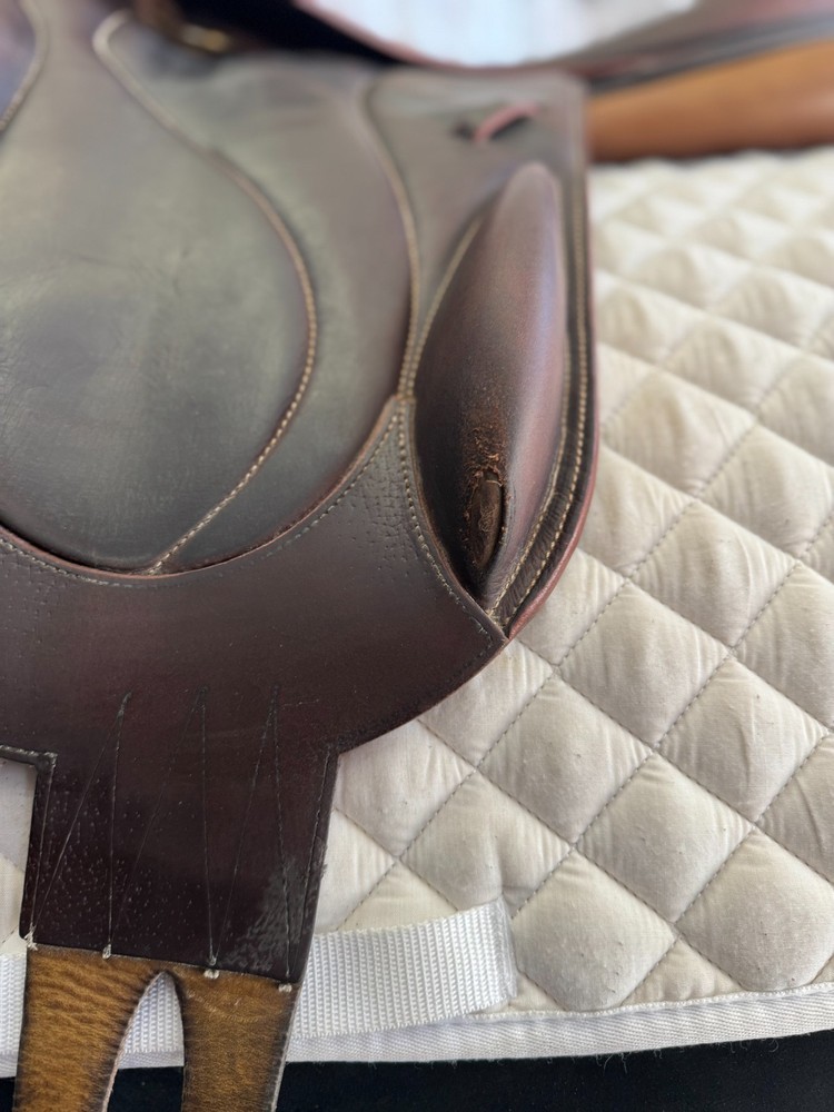 2014 Devoucoux Chiberta – 18” Monoflap Jumping Saddle