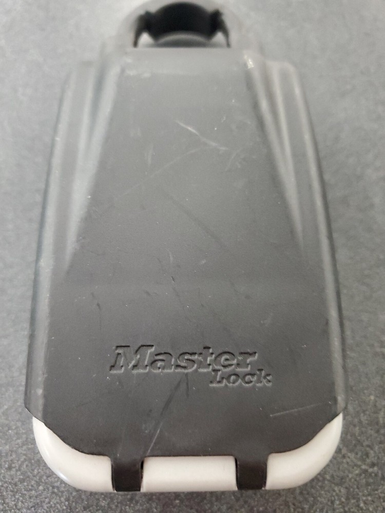 Master Lock, 4720BQ, With Lock Combination,