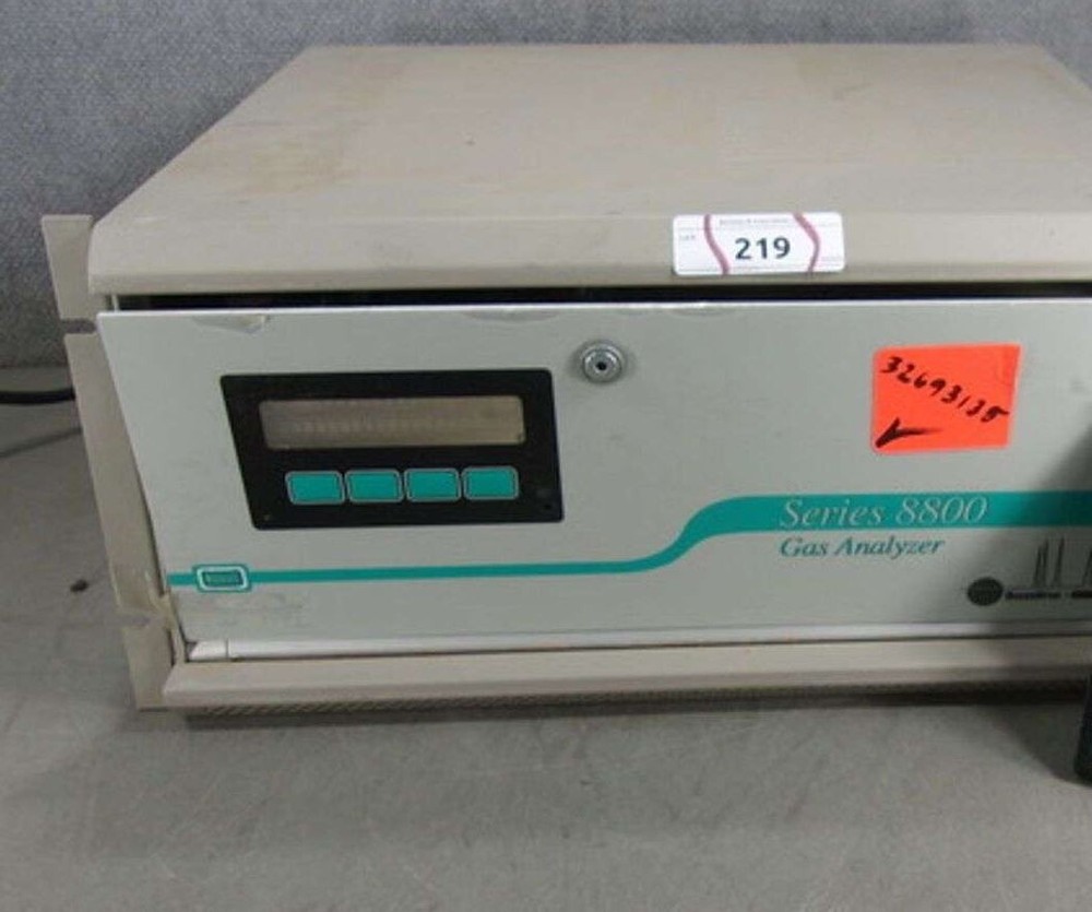 AMETEK / BASELINE MOCON SERIES 8800H total hydrocarbon analyzer