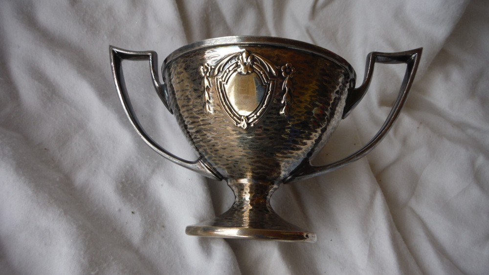 MCM Sheffield Creamer & Sugar Hammered Silverplate w/ Shield "M" Monogram - EUC