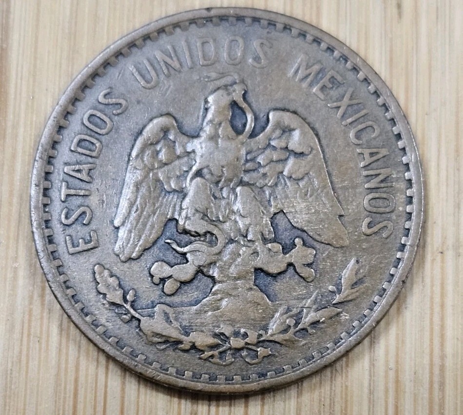 1935 Mo Mexico 2 Centavos Bronze Coin