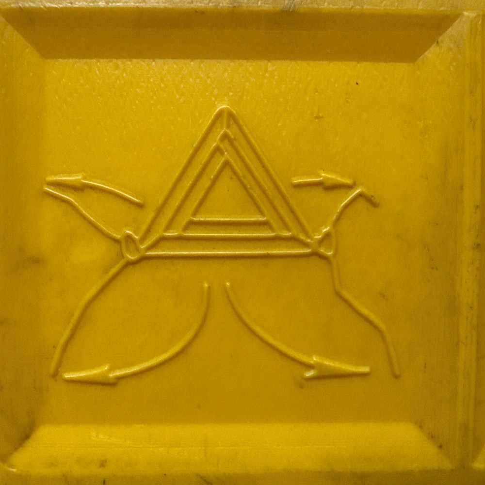 TALMU Folding Warning Triangle