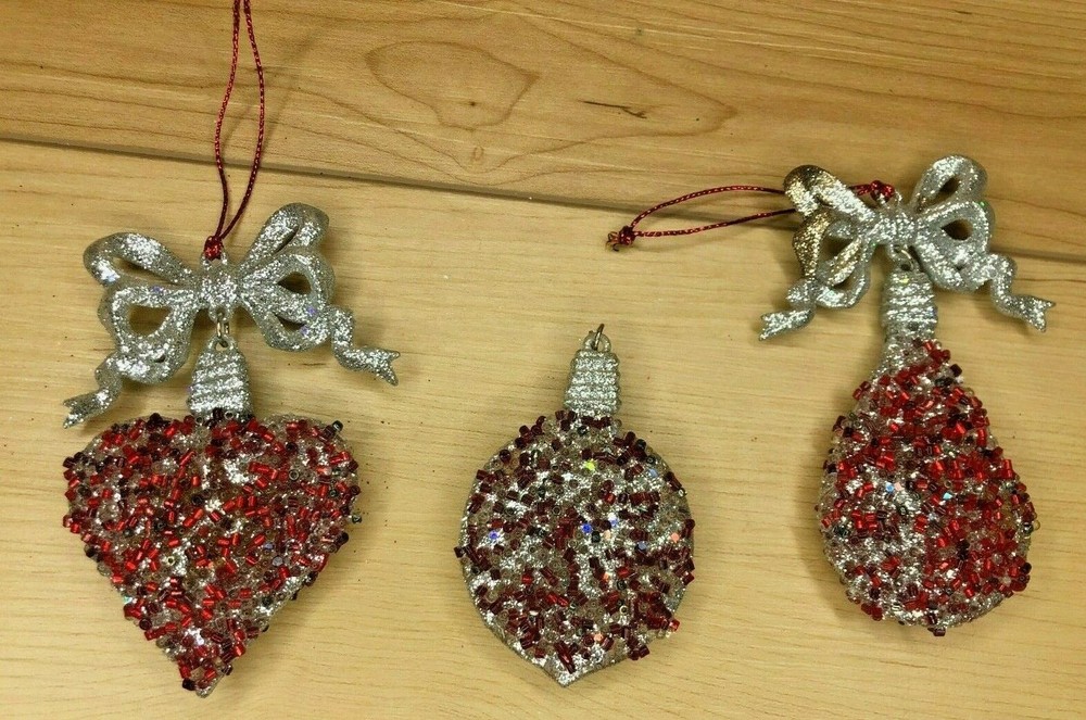 Discontinued Shatterproof 3 Beaded Ornaments Red & Silver With Bows