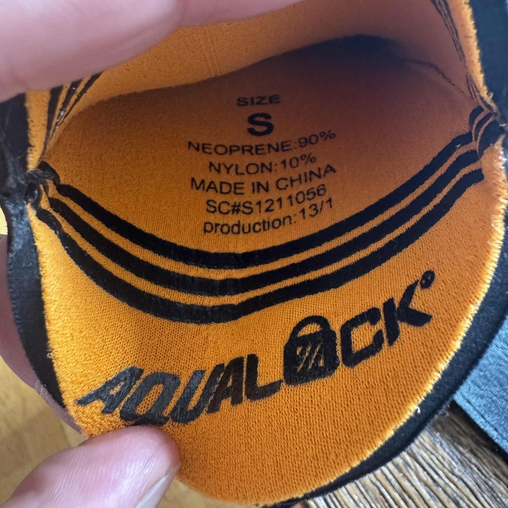 NEW! Henderson Aqualock 5 mm gloves size SMALL