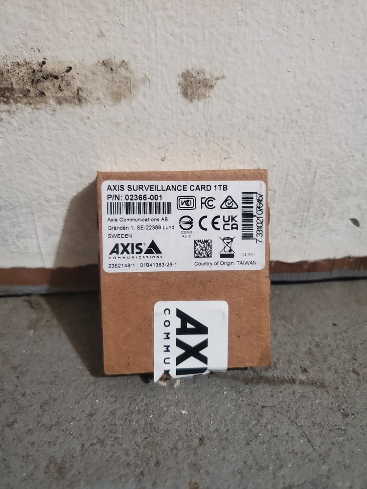 Axis 1TB Surveillance SD Card
