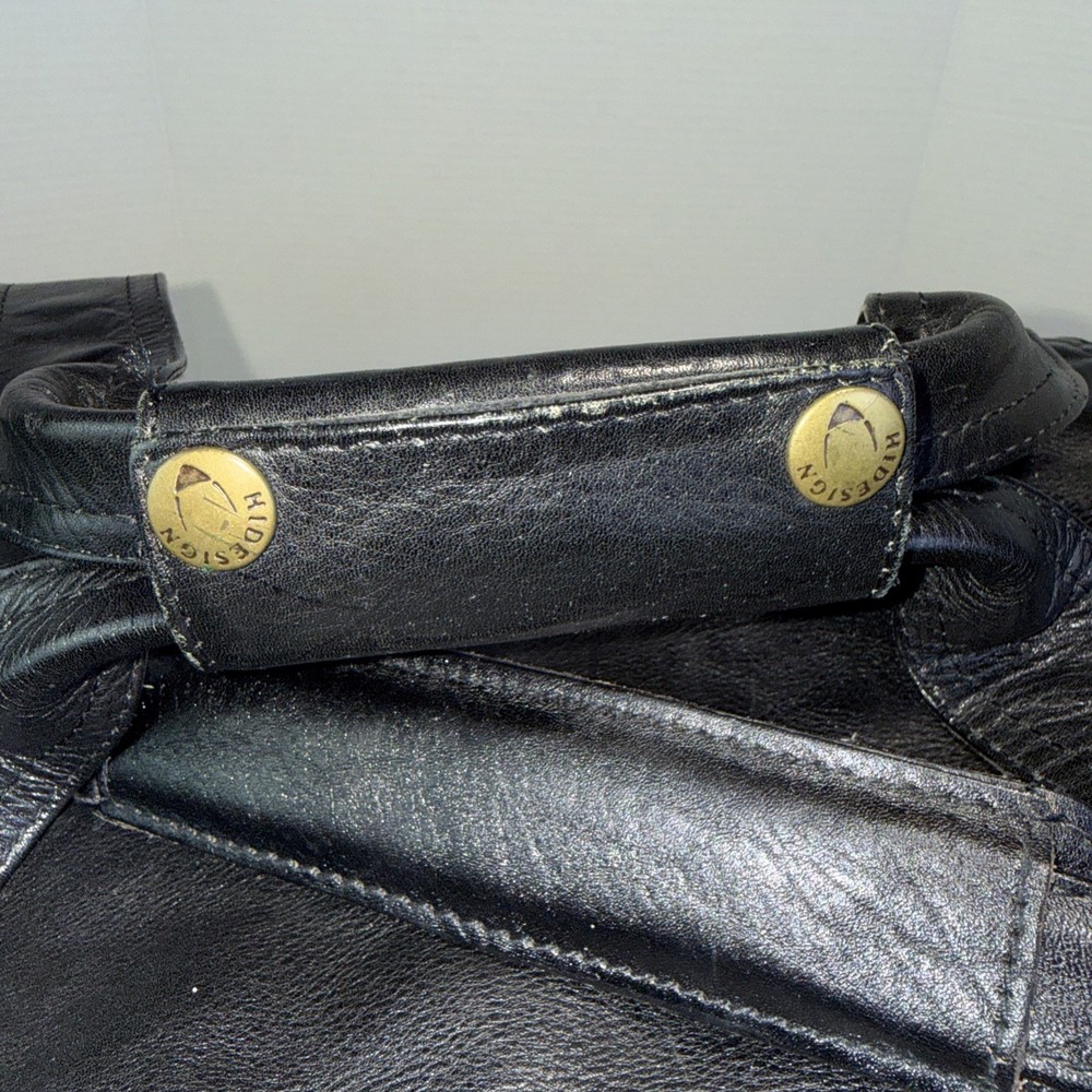 Hidedesign Leather Duffel Bag Black Weekender Shoulder Strap Compartments India
