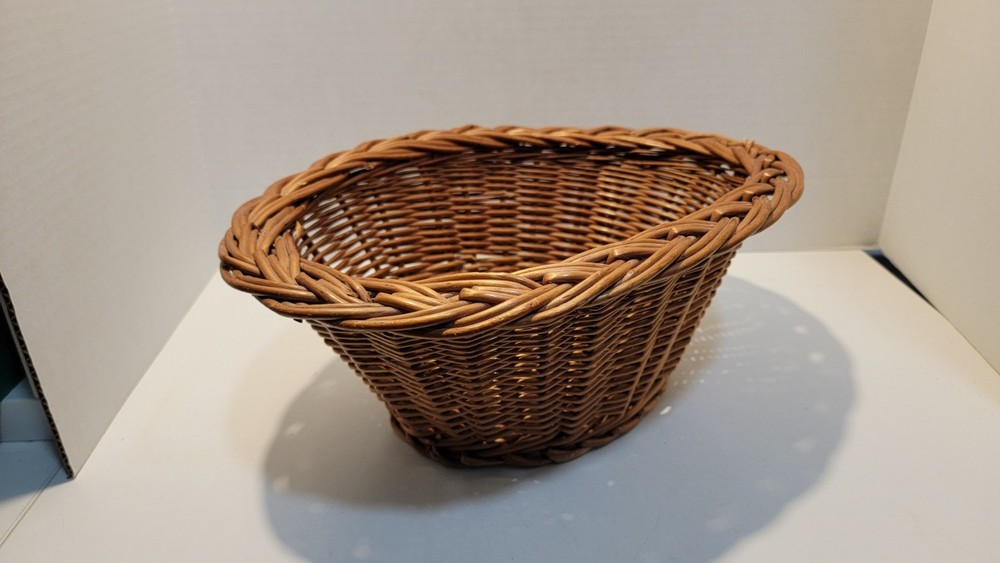 Wicker basket 15x11x6