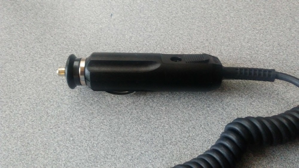 Safco 12V Fuse Protected Cigarette Lighter Socket Car Adapter Charger