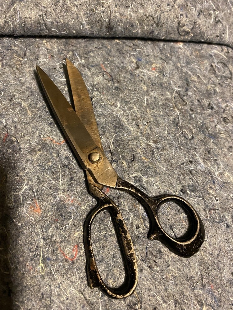 Antique Fabric Scissors