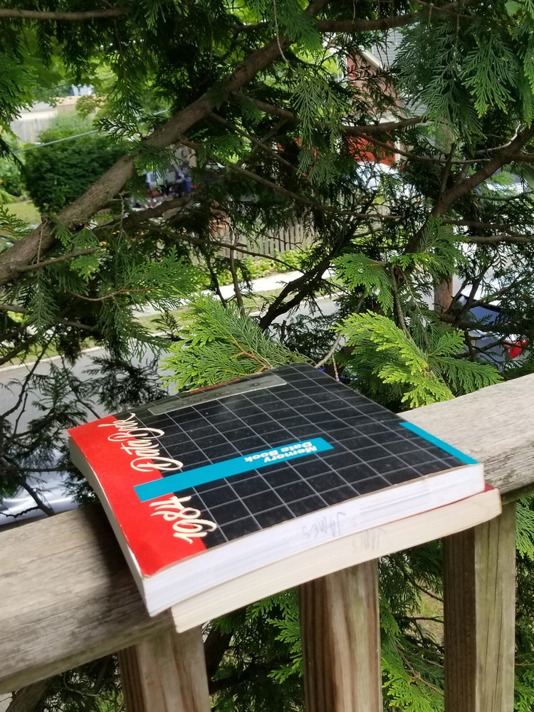 2 VINTAGE MICROELECTRONICS ELECTRONICS BOOKS MEMORY DATA 1983, 1984 FUJITSU