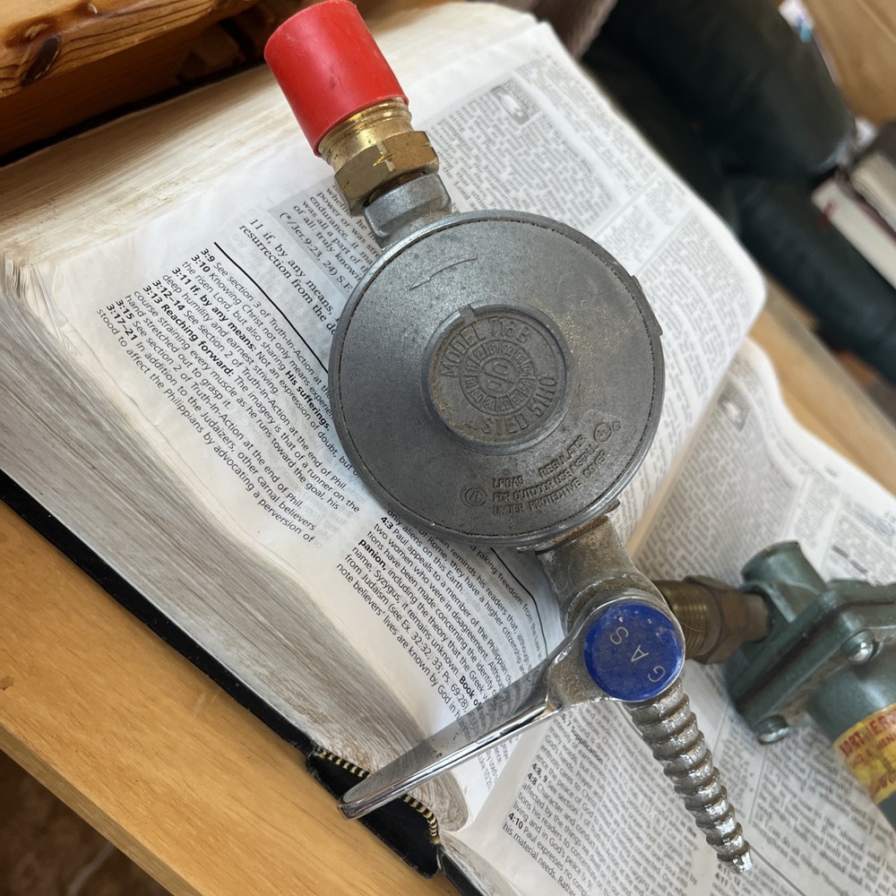 Vintage Lp Regulators Lot 2 Model 718 B