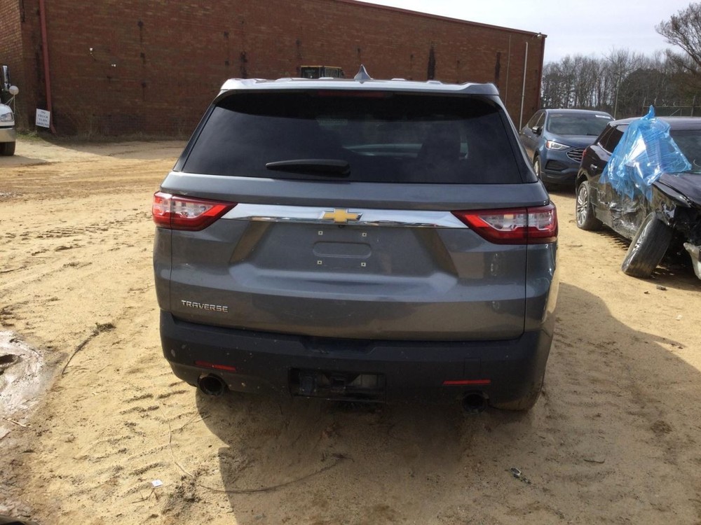 TRAVERSE 2019 Glove Box 4979556