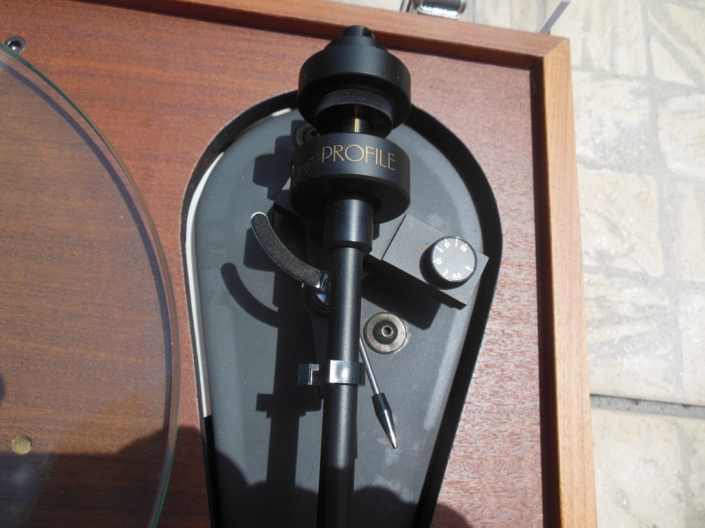 Systemdek IIX Turntable with Profile Arm