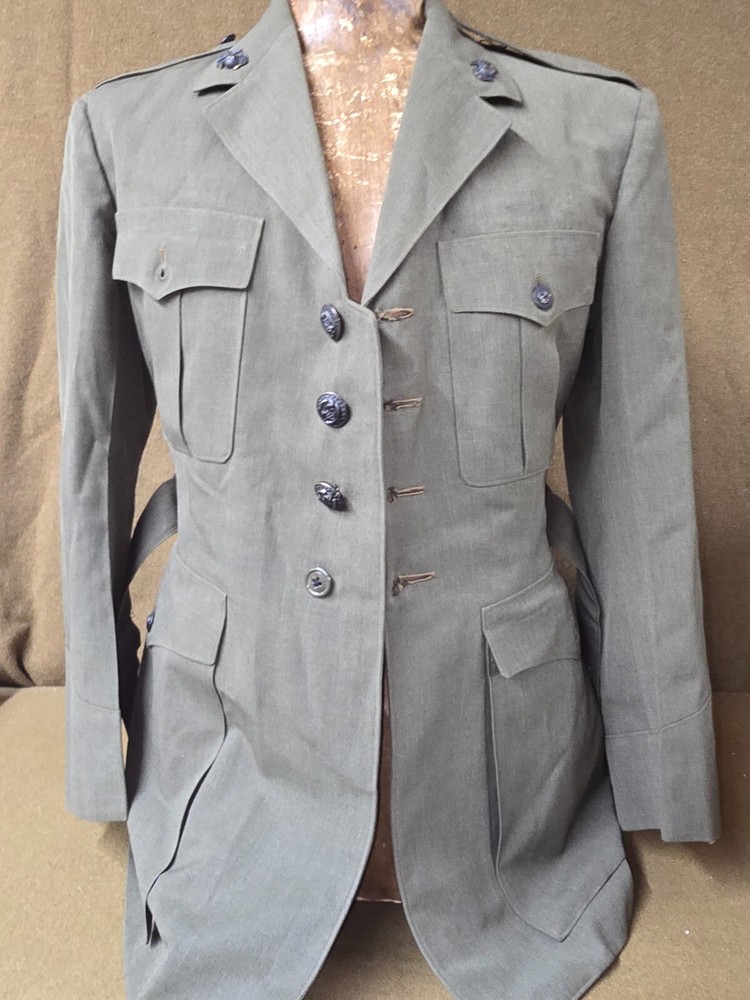 Korean War USMC Service Jacket with EGA Dated 1953 NAMED