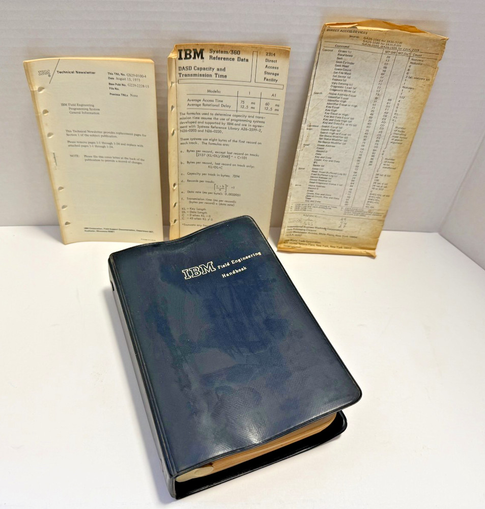 1971 IBM Field Engineering Handbook System/360 S229-3169-3 Tabs, Notes & Binder