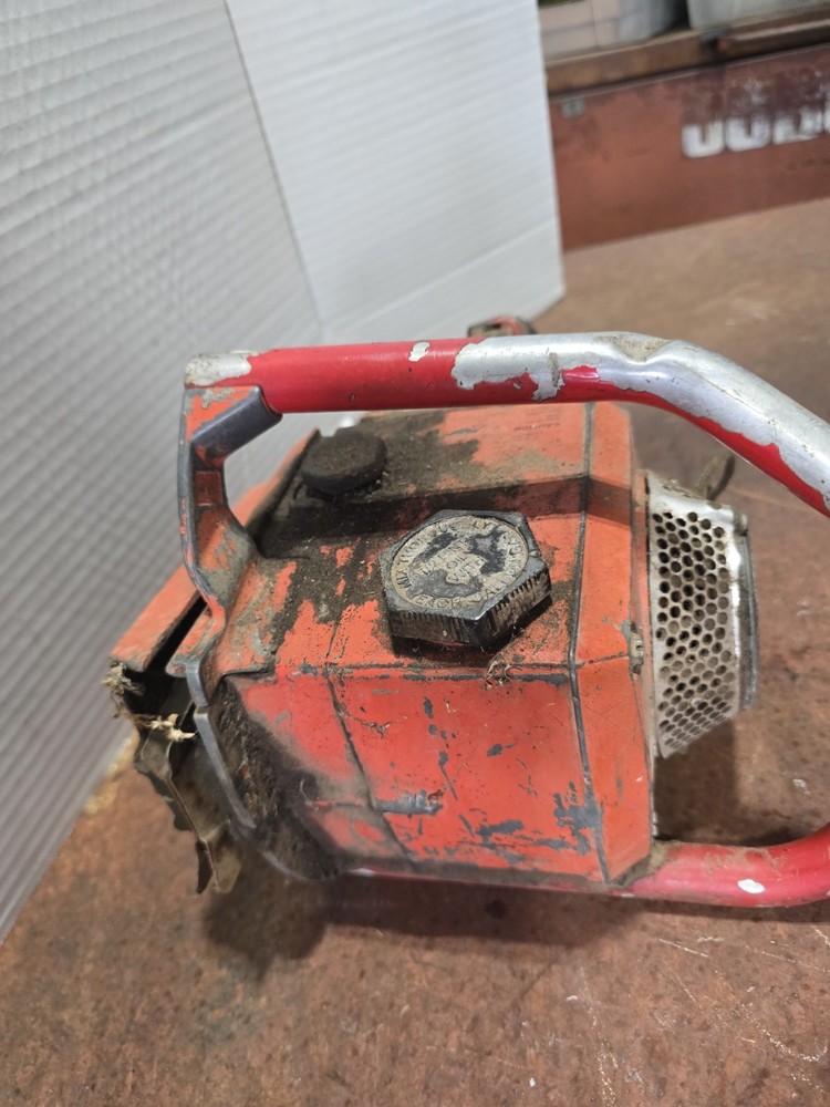 Homelite Ez Automatic Chainsaw