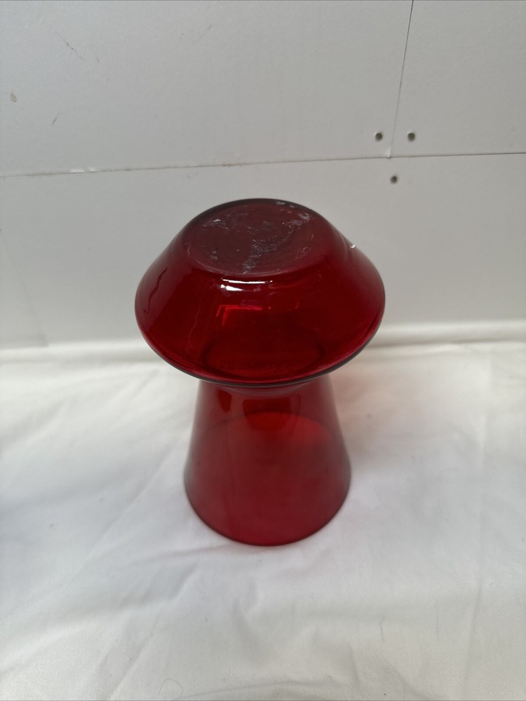 RUBY RED 6.5" GLASS VASE