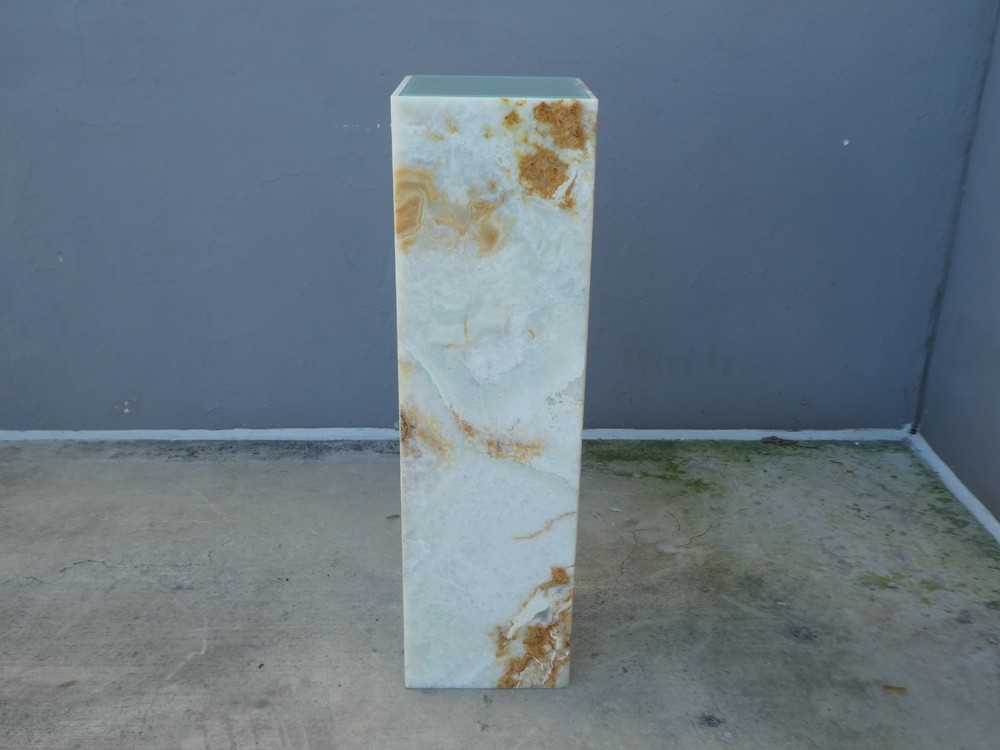 LARGE POST MODERN ONYX  PEDESTAL WITH INTERIOR LIGHT