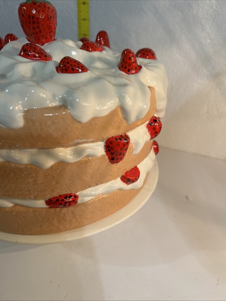 Vintage Spring Strawberry Shortcake Ceramic Cake Stand
