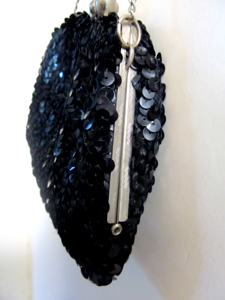 VINTAGE ANTIQUE SMALL BLACK SEQUIN HANDBAG