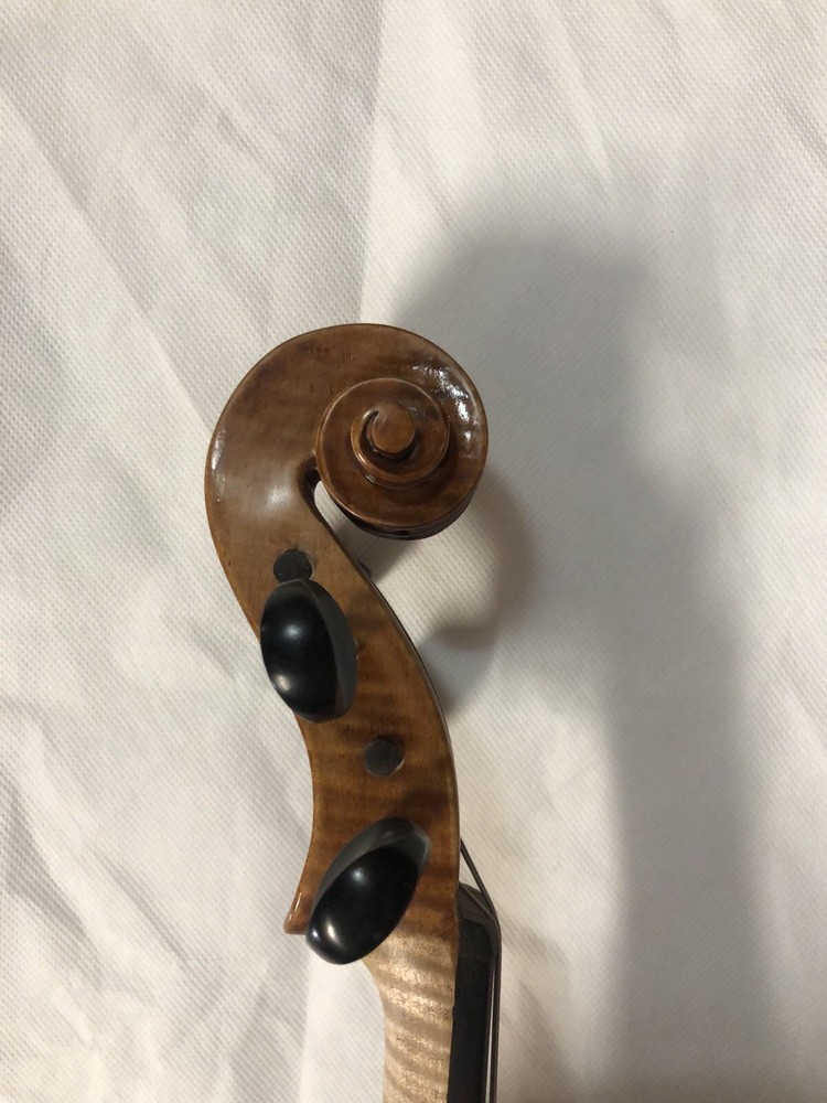 Maple Leaf Strings 130 Viola 16.5”