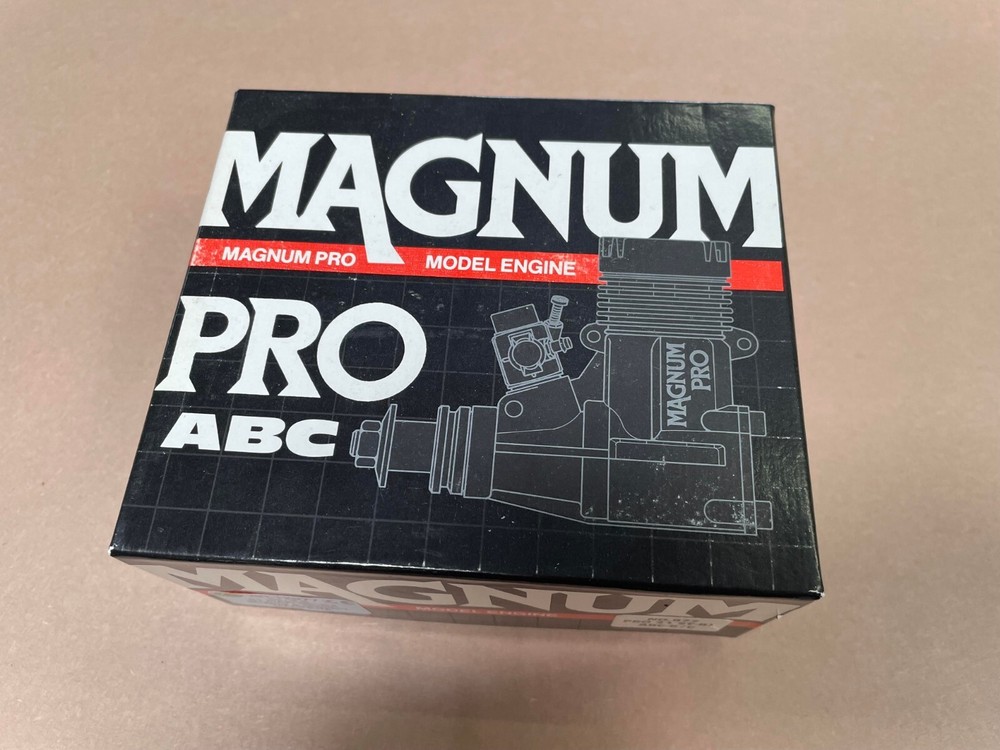 NEW Thunder tiger Magnum Pro 21 O.S SE. Engine.