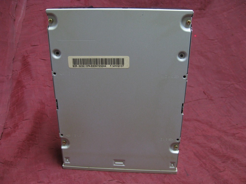 Samsung IDE SCR-3232 CD-Master 32E CD-Rom Drive Internal Grey Bezel
