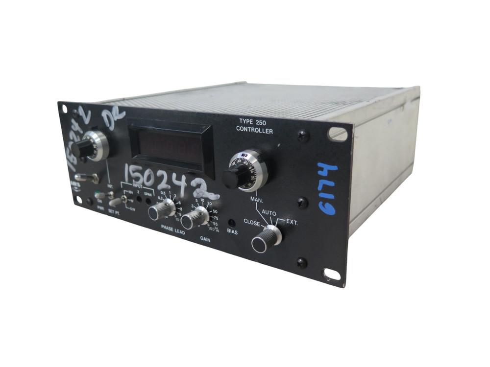 MKS Type 250 Flow Controller 250C-1-D - Free Shipping