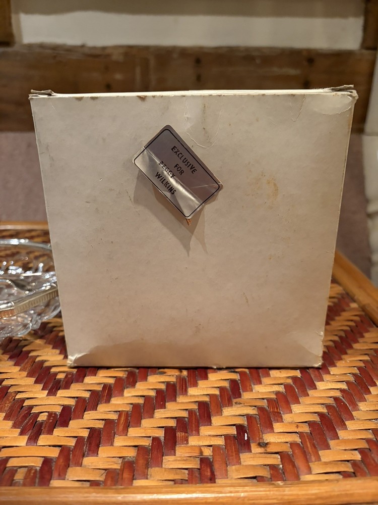 Beautiful vintage Boxed Robert’s & Dore silver plated serving Dish and fork set