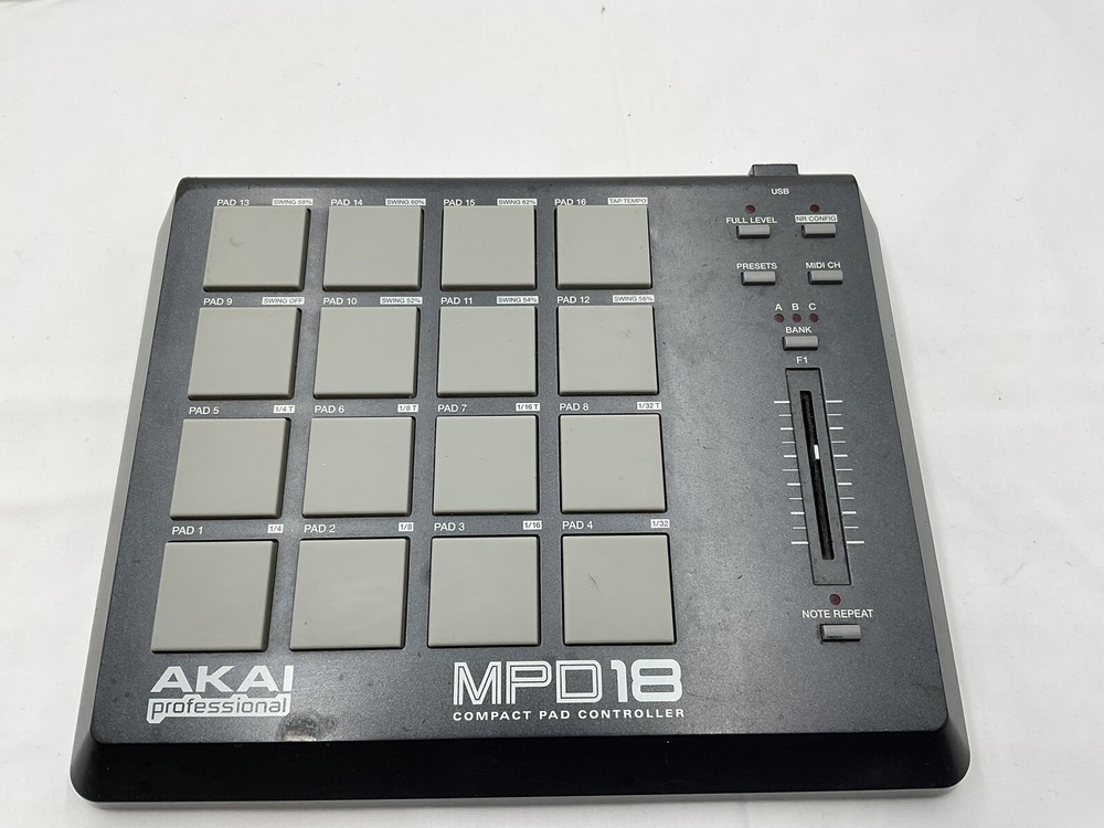Akai Professional MPD18 Compact Pad Controller/Tested/No Cable