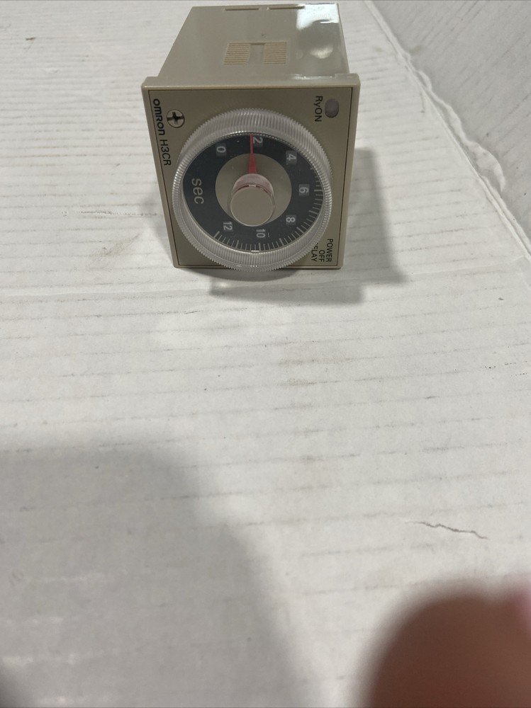 Omron H3CR-H8L 100-120 VAC, Relay Time Range Second
